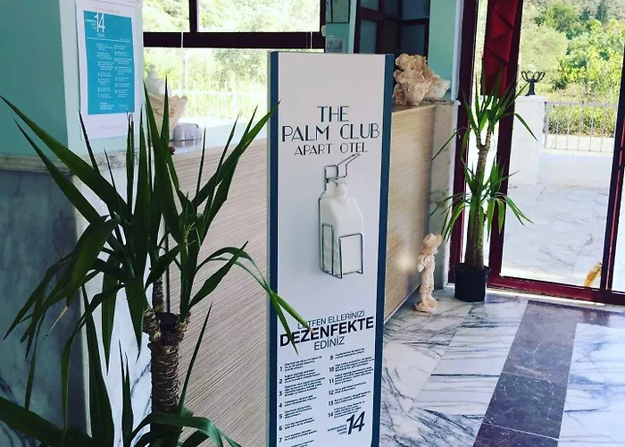 The Palm Club 호텔 쿠사다시