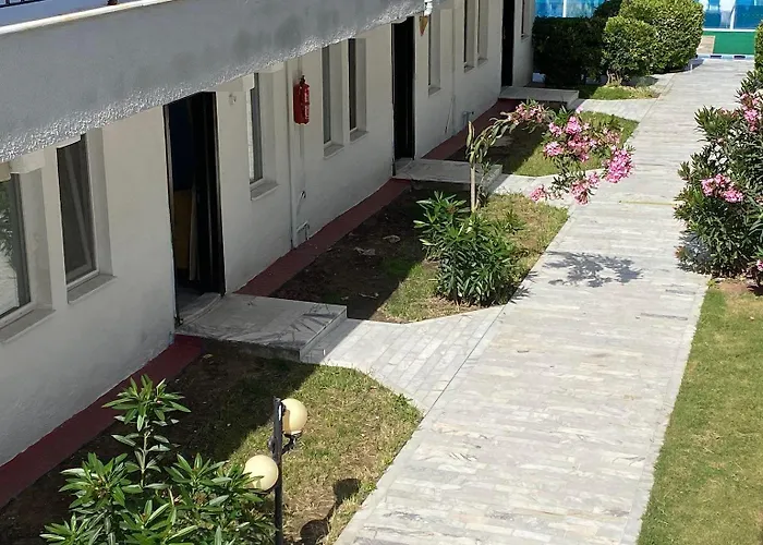 The Palm Club 호텔 쿠사다시