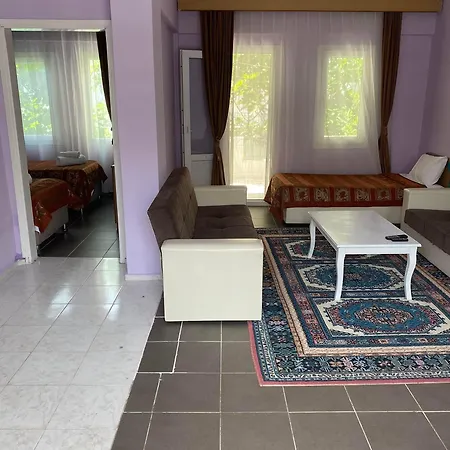 The Palm Club Hotell