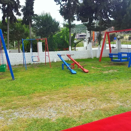 The Palm Club מלון *
