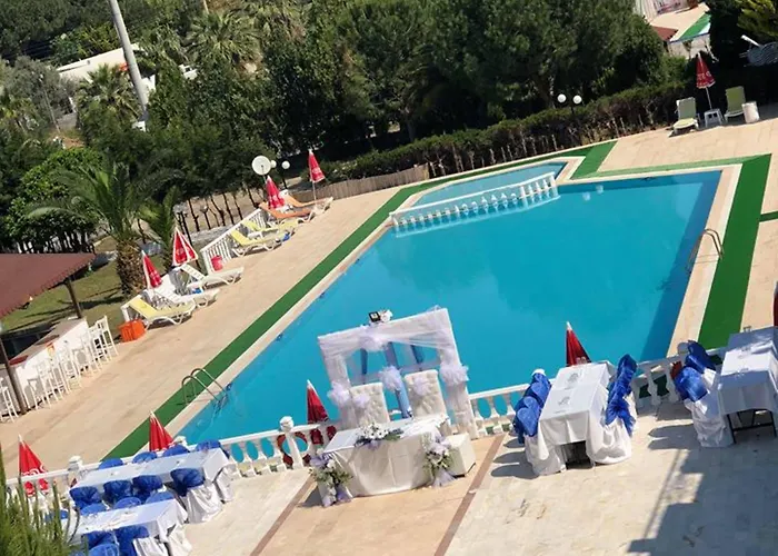 The Palm Club Hotel *