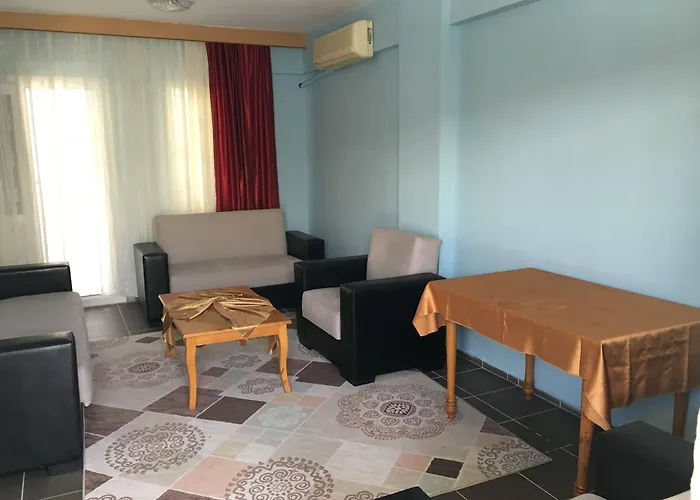 The Palm Club Otel *